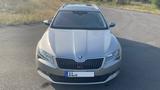 Skoda Superb 1.8 TSI DSG Style Combi Style - mit Benzin-Antrieb: Beige, Panorama-Dach, Kombi