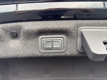 Audi A6 - 12