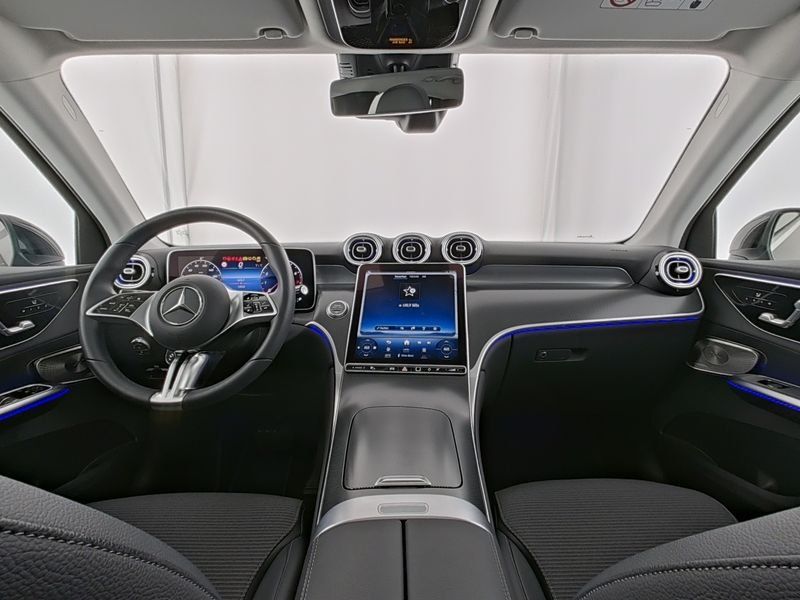 Fahrzeugabbildung Mercedes-Benz GLC 200 4M *Pano*Burmester*Totwinkel*LED*Memory*