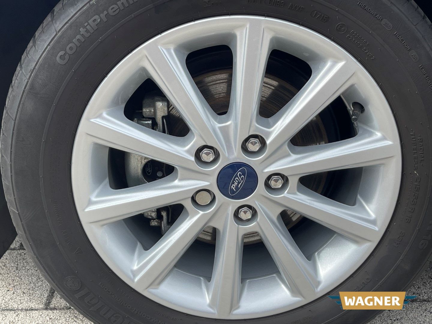 Fahrzeugabbildung Ford C-Max Titanium Klimaautomatik Sitzheizung