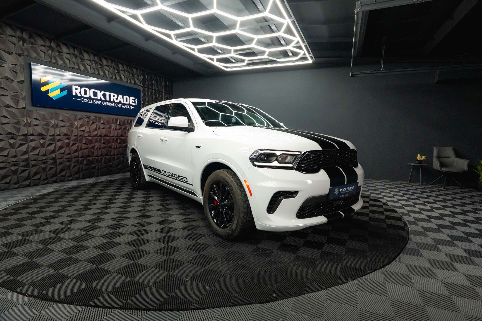 Fahrzeugabbildung Dodge Durango 5.7 V8 R/T SRT 4x4 Night-Paket Modell 22