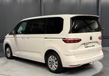 Volkswagen T7 Multivan 2.0 TDI DSG*AHK*KAMERA*NAVI*6-SITZER - gebrauchte VW Kleinbus