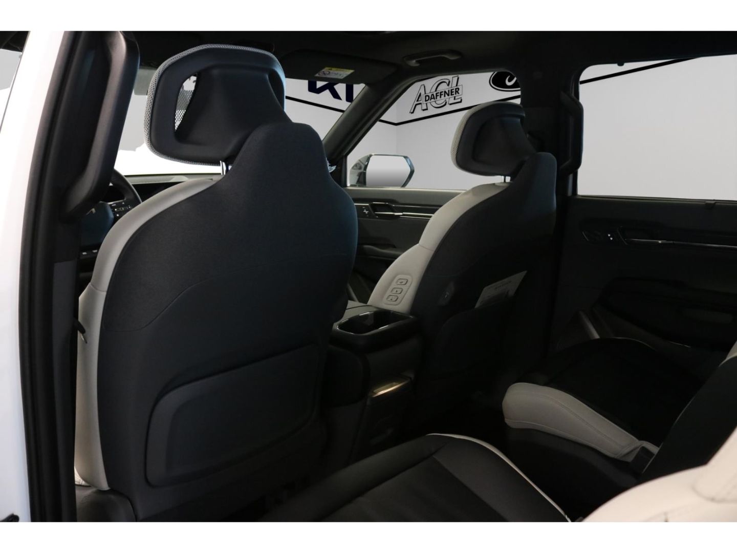 Fahrzeugabbildung Kia EV9 GT-Line AWD Kamera 6-Sitze Panoramadach LED