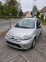 Citroën Citroen C 3 1,4 Benzin HU 03/2028 - Citroën C3 aus 2008 mit Benzin-Antrieb: Kleinwagen