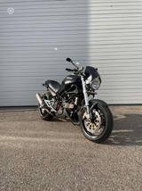 Ducati MONSTER 900IE - DUCATI MONSTER 900 IE