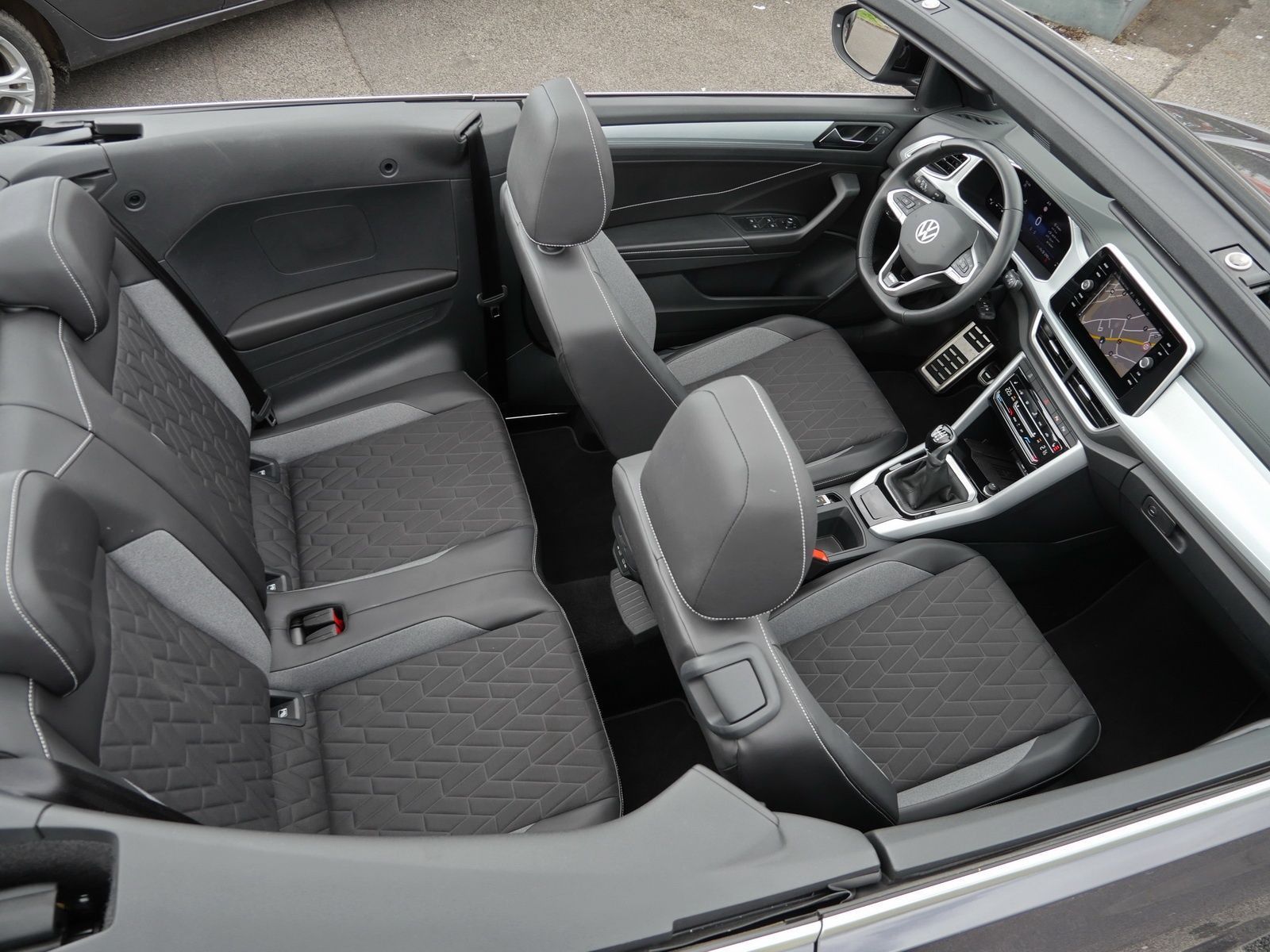 Volkswagen T-Roc - Bild 17