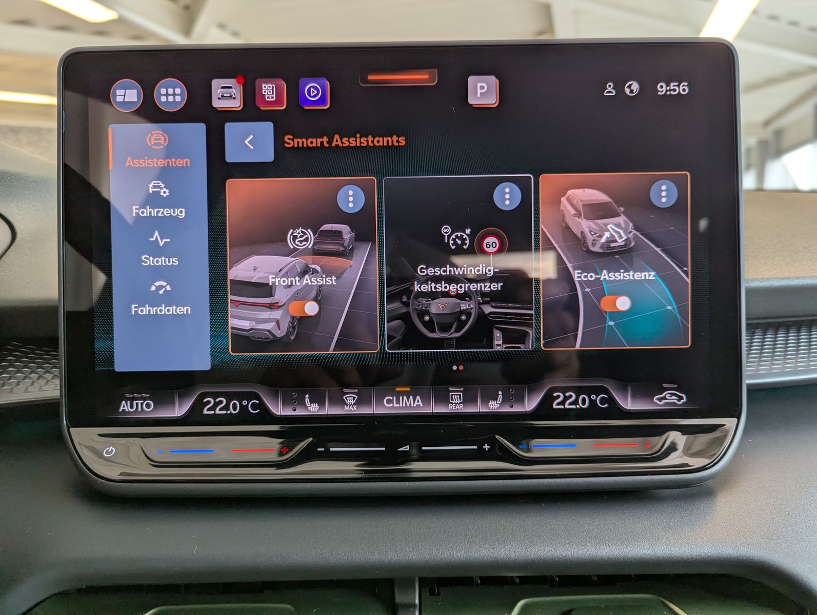 Fahrzeugabbildung CUPRA Terramar 1.5 eTSI Tribe Sennh Matrix HUD AHK 20
