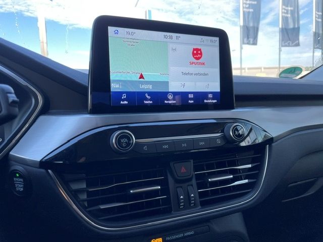Fahrzeugabbildung Ford Kuga Plug-In Hybrid Titanium X LED HeadUpDisplay