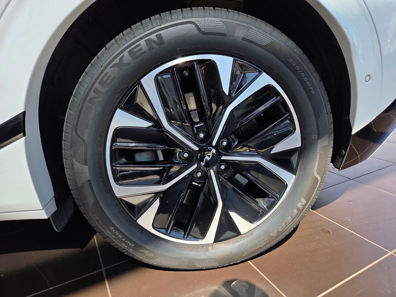 Fahrzeugabbildung Kia EV6 GT-Line 77,4 kWh 2WD WP MERIDIAN HUD 360°