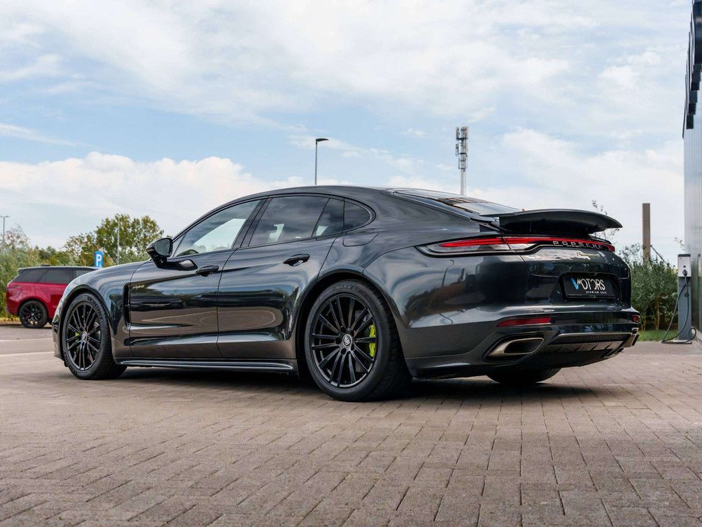 Porsche Panamera 4 e-Hybrid - SportDesign - luftfederung imagem 2