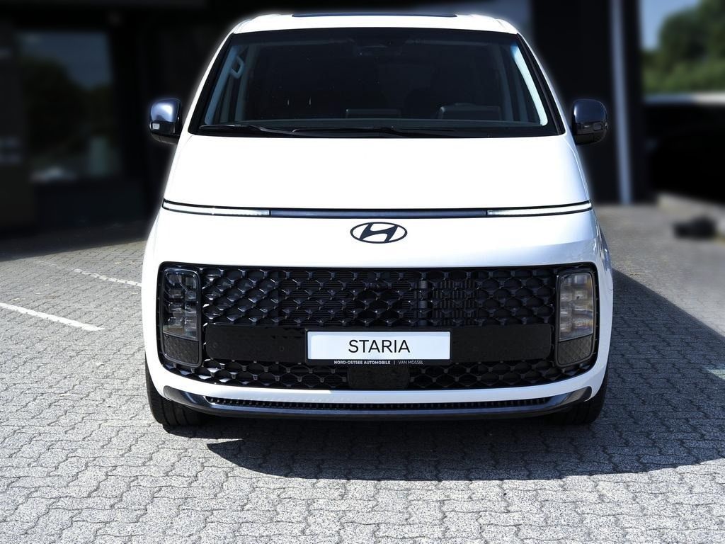 Fahrzeugabbildung Hyundai STARIA HEV 7-Sitzer Signature Panoramadach