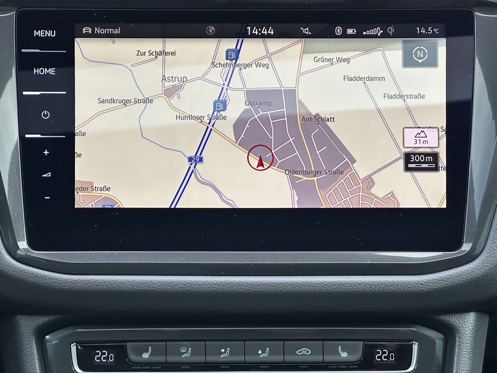 Fahrzeugabbildung Volkswagen Tiguan 2.0 TSI 4M R-Line NAV+LED+AHK+KAM+PANO+AC