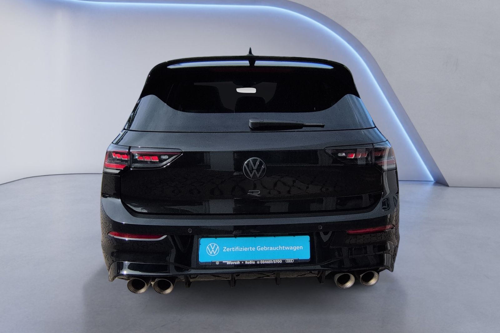 Golf R BLACK EDITION AKRA+PANO+DCC+H&K+MATRIX+