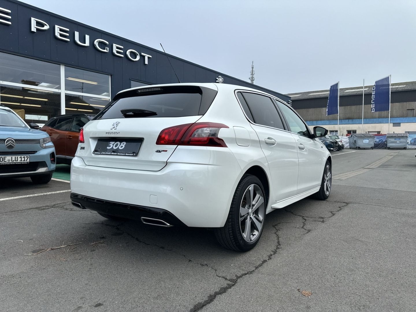 Fahrzeugabbildung Peugeot 308 Allure 1.2 GT PureTech 130 Sportpaket Navi
