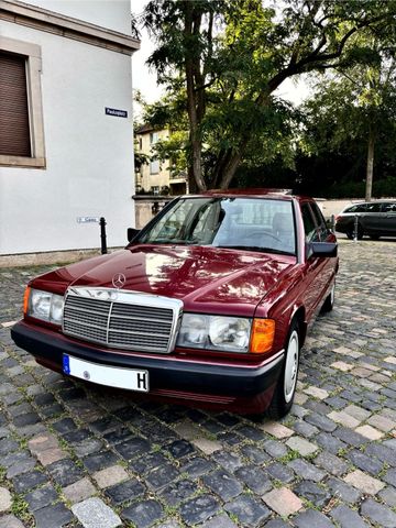 Mercedes-Benz 190 E W201 TÜV Neu H-Kennz