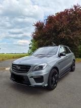 Mercedes-Benz ML 63 AMG, STHZ, NACHT, SCHIEBE, AHZV  - Mercedes-Benz ML-Klasse Gebrauchtwagen in Leipzig