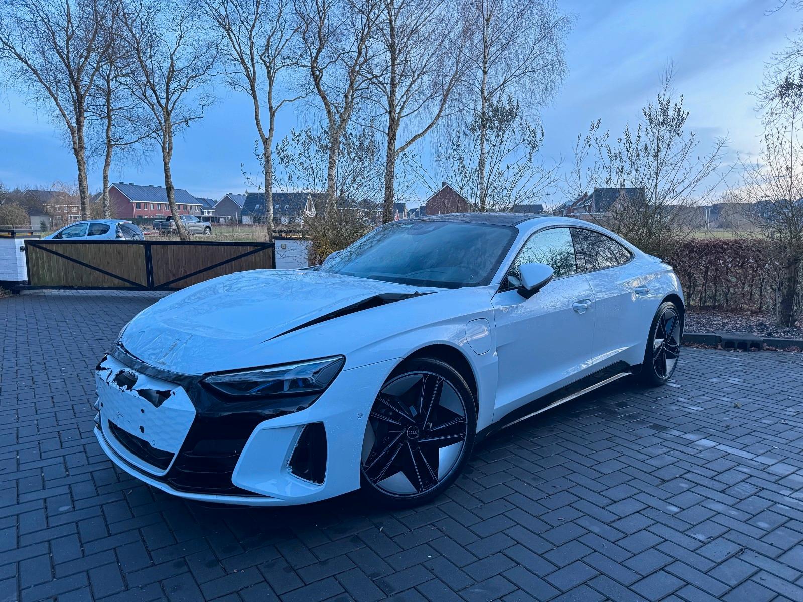 Audi E-tron GT Quattro Panorama Leder Camera HUD VOL!