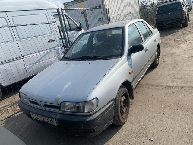 Nissan Sunny 1.4 LX