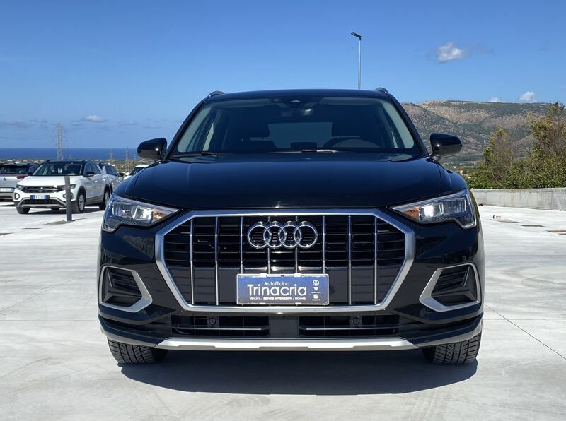 Audi Q3 Business Advanced 2.0 TDI 150CV S-Tronic imagem 2