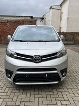 Toyota Proace Verso 2.0/L2 Family 8Sitze/Automatik/NAVI - Toyota Proace (Verso): Automatik