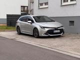 Toyota Corolla 2,0 Hybrid Team Deutsch Touring Spor... - Toyota Corolla: Kombi, Automatik