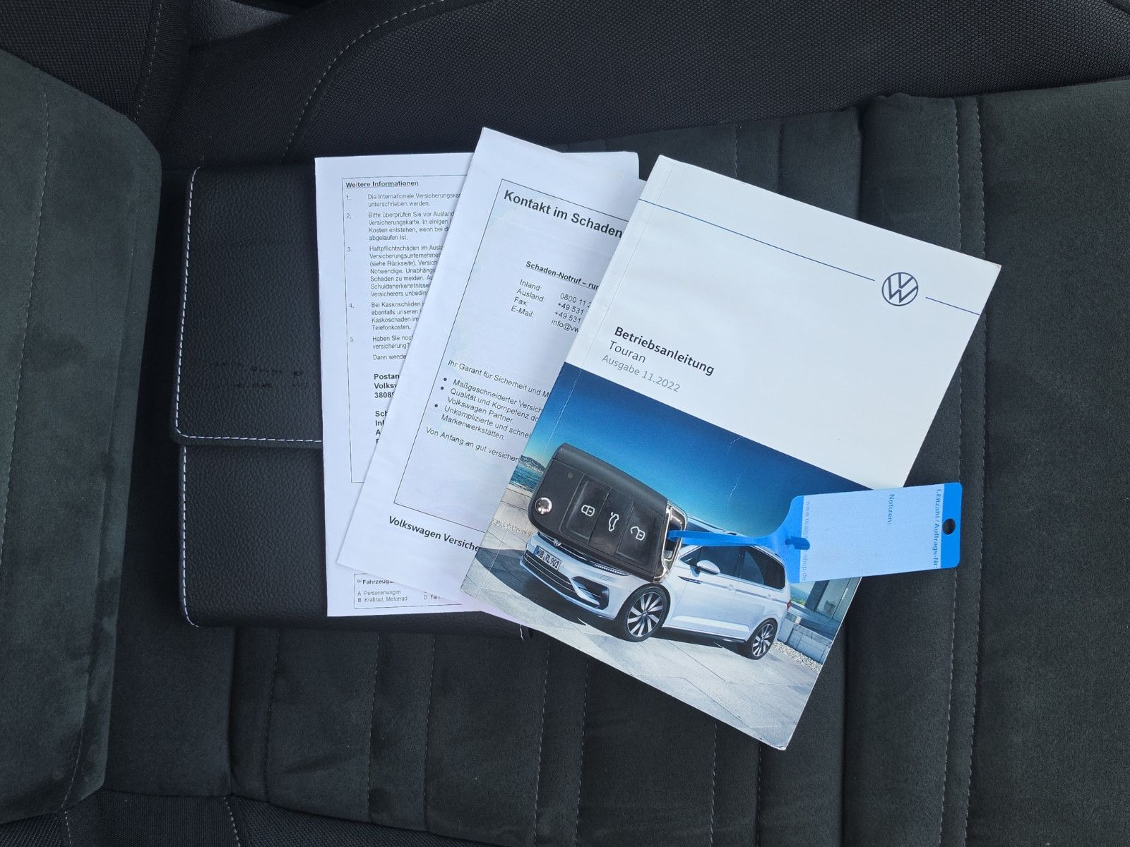 Fahrzeugabbildung Volkswagen Touran Highline BMT/Start-Stop AUTOMATIK 1.Hand