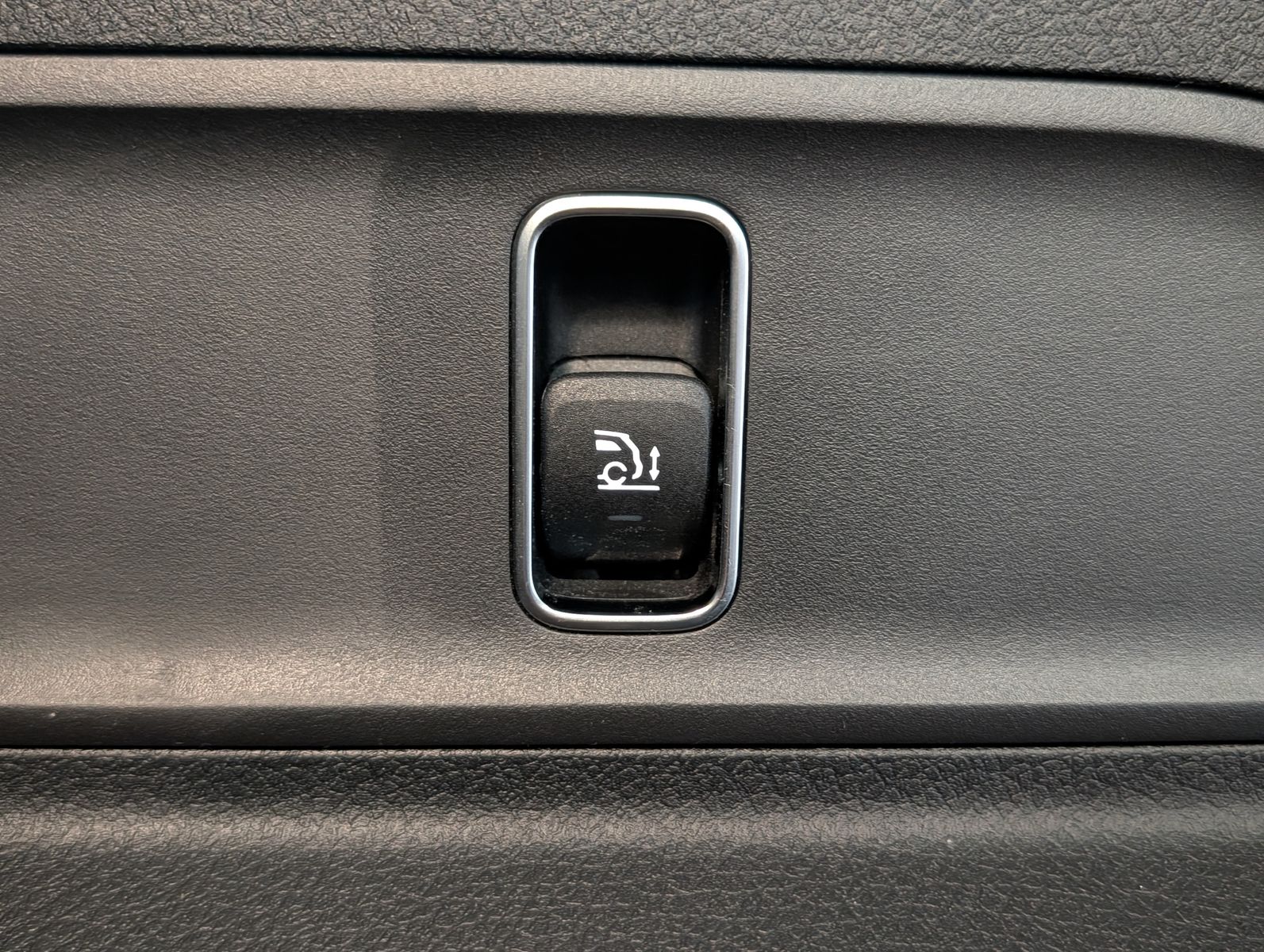 Fahrzeugabbildung Mercedes-Benz GLE 450 AMG 4M*AIRMATIC*LED*BURMESTER*CAM*NIGHT*