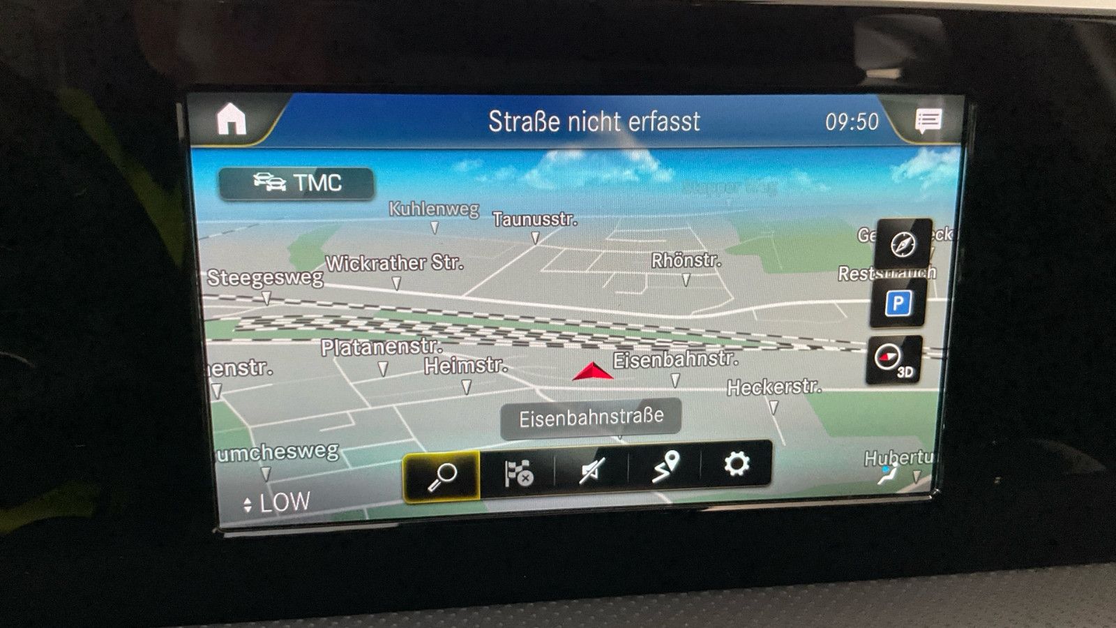 Fahrzeugabbildung Mercedes-Benz A 200d AMG LED BiColor-Leder AHK Ambi Nav Kamera