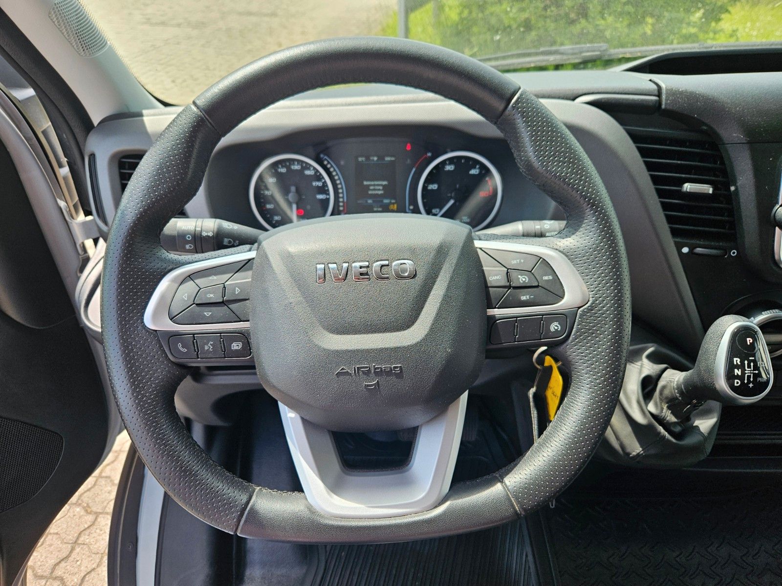 Fahrzeugabbildung Iveco 35S16A8 V/P  AirPro