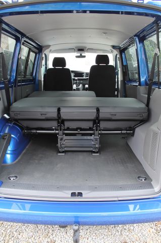 Volkswagen T6.1 Kombi 150PS LED AHK ACC 7-Sitzer Standhzg.