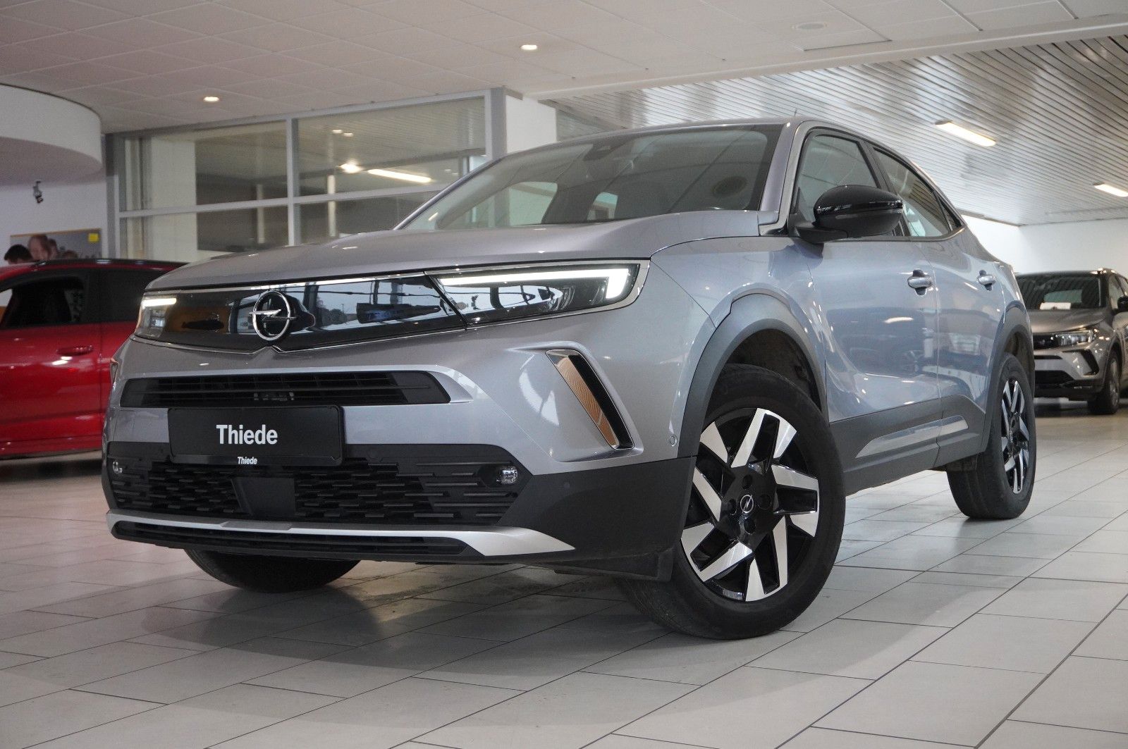 Fahrzeugabbildung Opel Mokka 1.2T ELEGANCE NAVI/LED/KAMERA/SPORT/DAB+