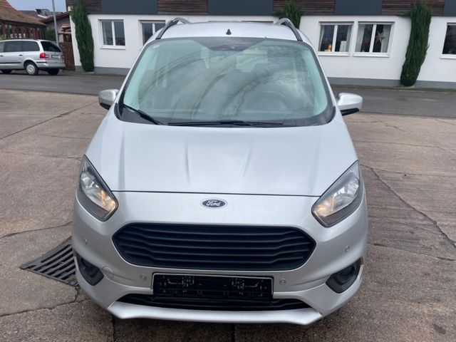 Ford Tourneo Courier Trend