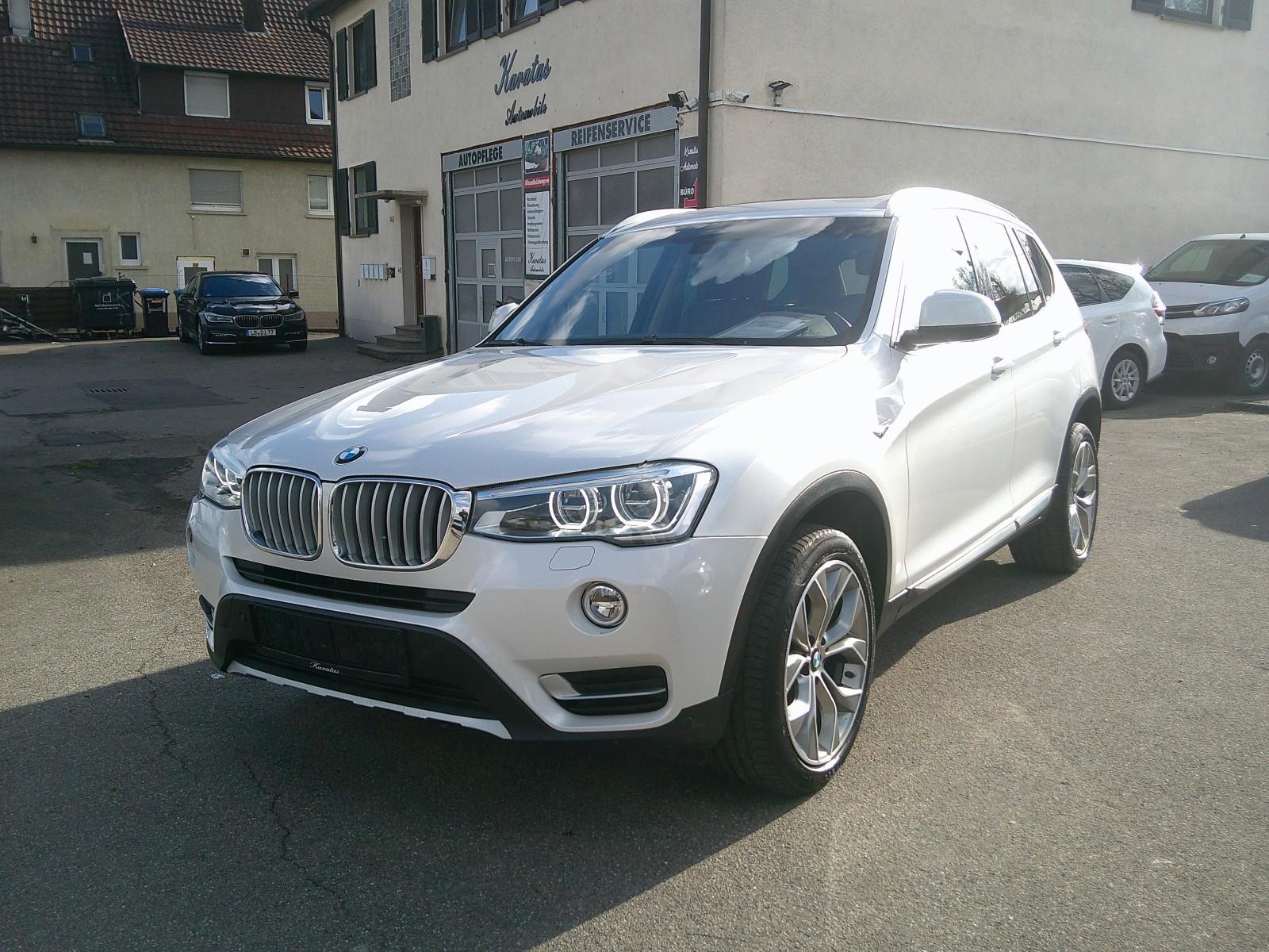 BMW X3 xDrive20d xLine Sportpaket AHK Pano Leder LED