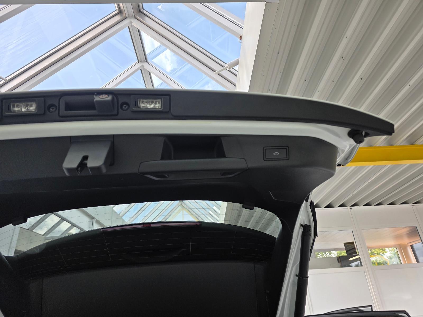 Volkswagen ID.4 Pro Performance 150 kW Wärmepumpe Pano AHK, миниатюра 15
