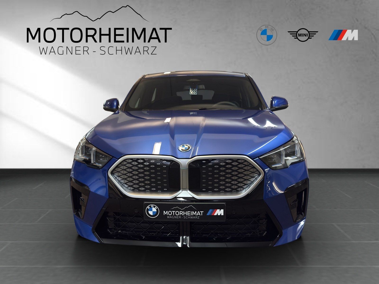 BMW iX2 - Bild 3