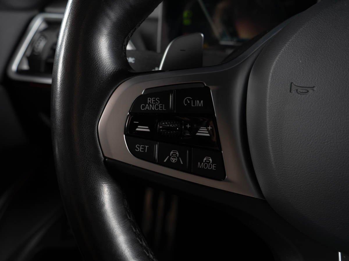 BMW M340i xDrive Touring  *PANO*HUD*H&K*NAVI*