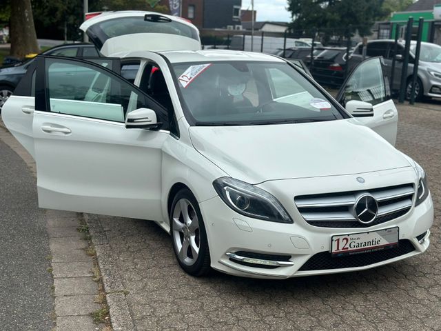 Mercedes-Benz B 180 Bi-Xenon Leder Navi  SHZ Tempomat  Alu 17"