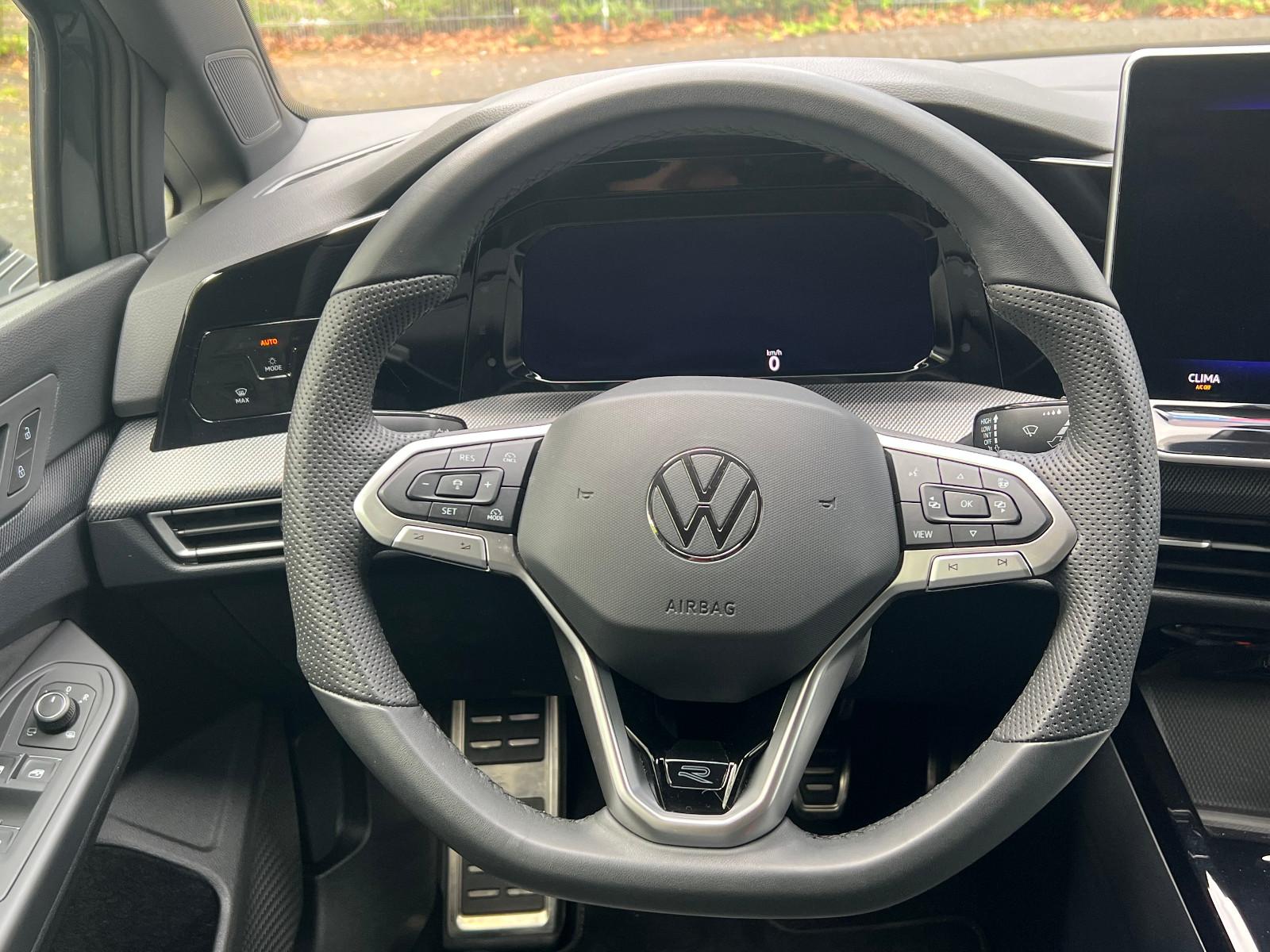 Volkswagen Golf VIII Lim 1.5 TSI R-Line-LED-KAM-NAVI-GARANT, миниатюра 13