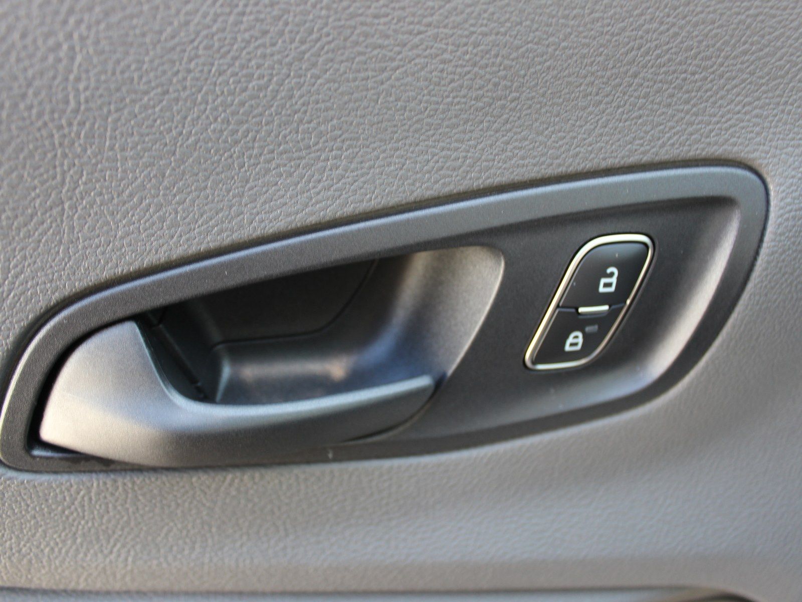 Fahrzeugabbildung Ford Transit 350 L3 Einzelkabine Trend