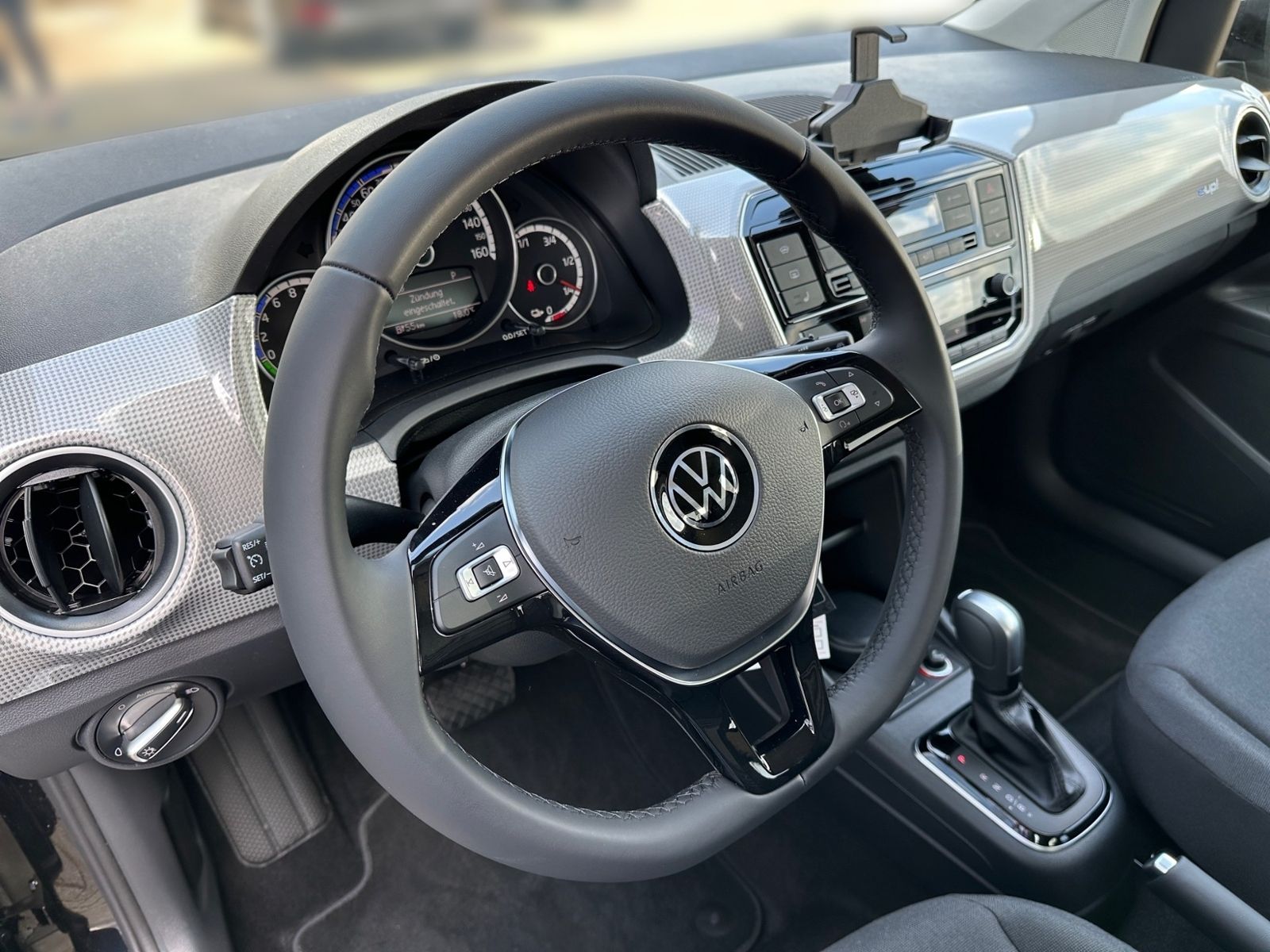 Volkswagen e-up! Edition 61 kW (83 PS) *DAB+*SHZ*ACC*RÜCKFA foto 9