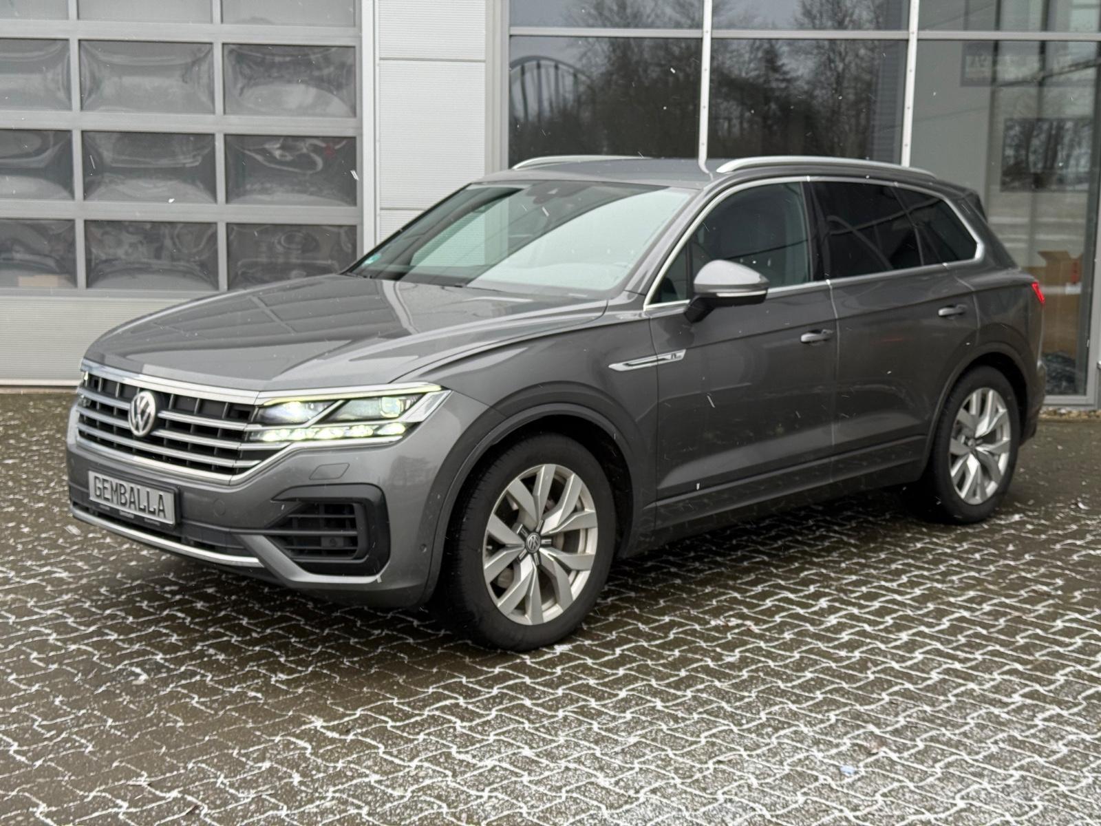 Volkswagen TOUAREG R-LINE, INNOVISION, IQ-LIGHT