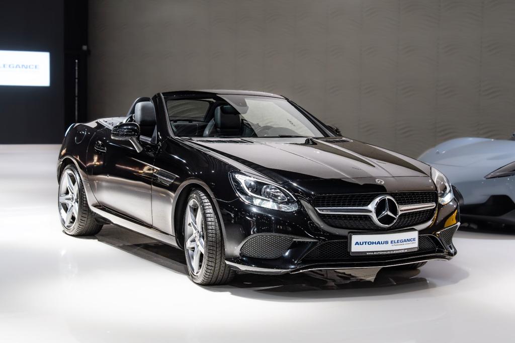 Mercedes-Benz SLC 300