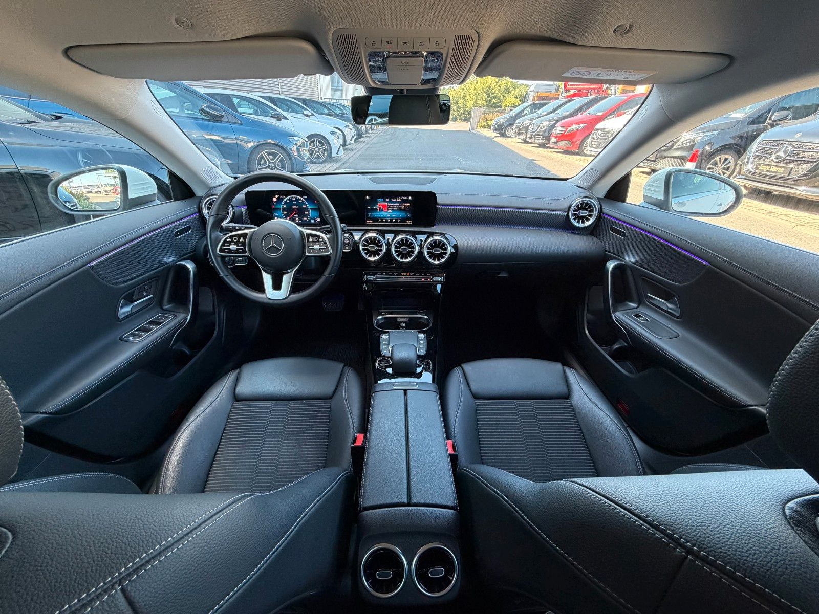 Fahrzeugabbildung Mercedes-Benz CLA 200 Shooting Brake
