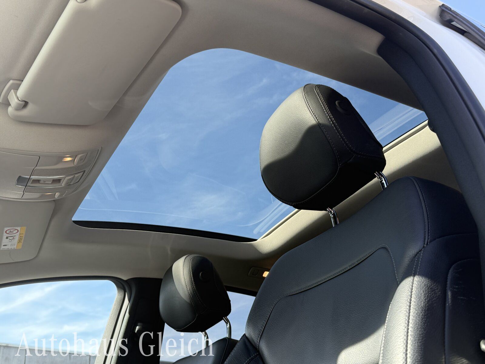 Fahrzeugabbildung Mercedes-Benz GLE 400 AMG Line 4Matic (EURO 6d-TEMP) COMAND AP