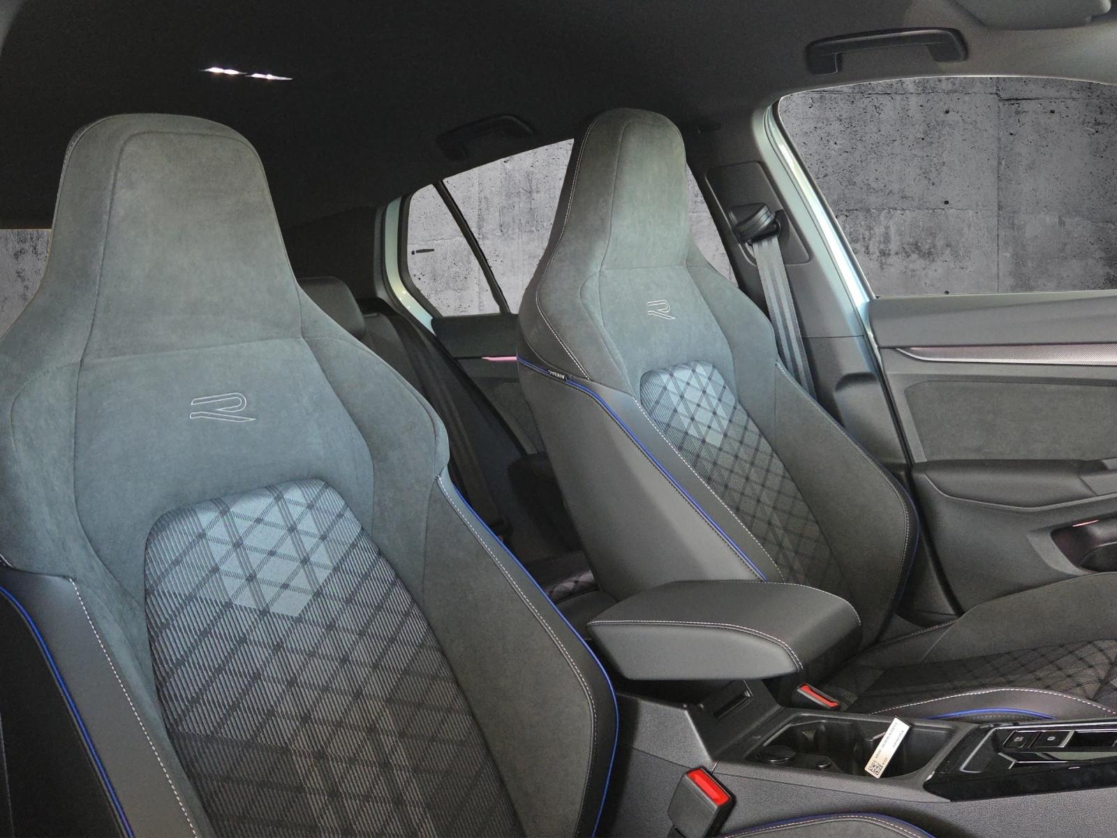 Volkswagen Golf R-Line 1.5 eTSI OPF 7-Gang-DSG RFK, миниатюра 12