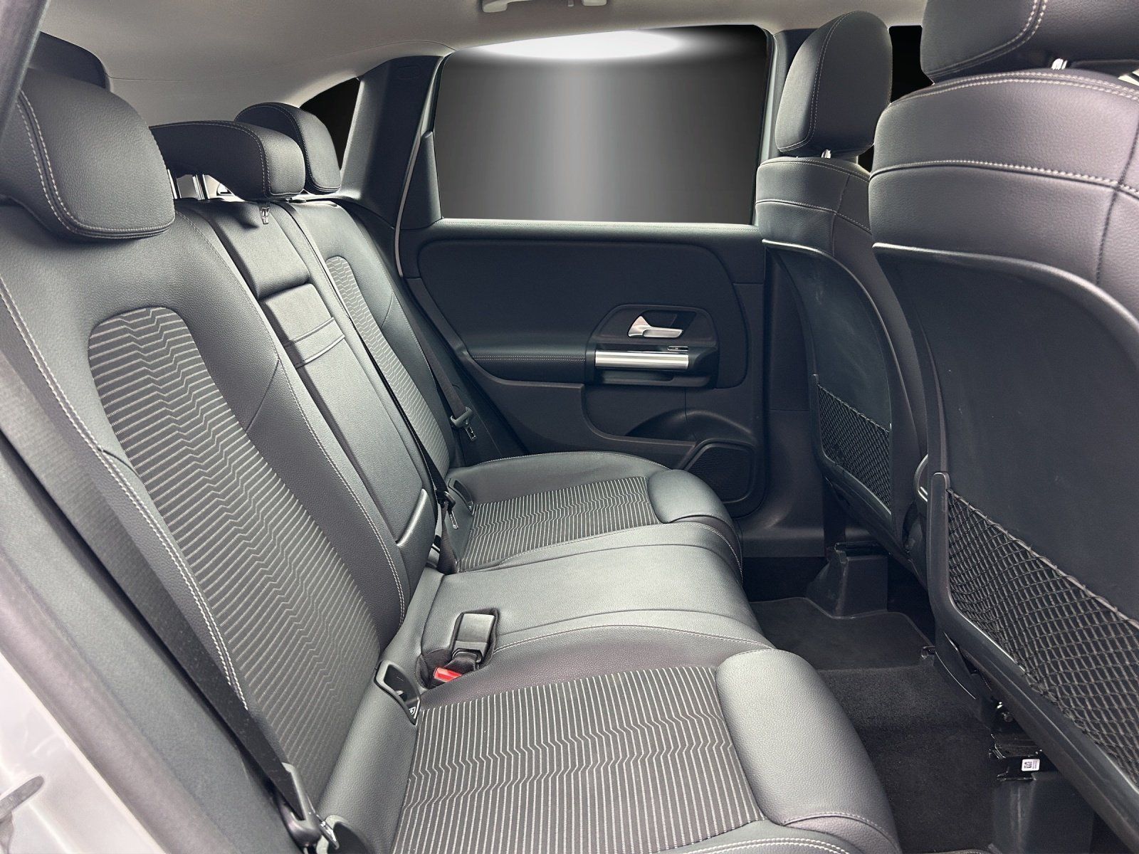 Fahrzeugabbildung Mercedes-Benz B220 4M Progr NavPrem LED Busines SHZ Pano Kamra