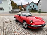 Alfa Romeo Spider 2.0 - Alfa Romeo Spider aus 1984