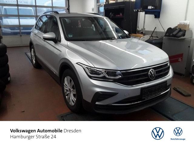 Volkswagen Tiguan Life 1.5 TSI DSG KAMERA IQ.LIGHT LANE