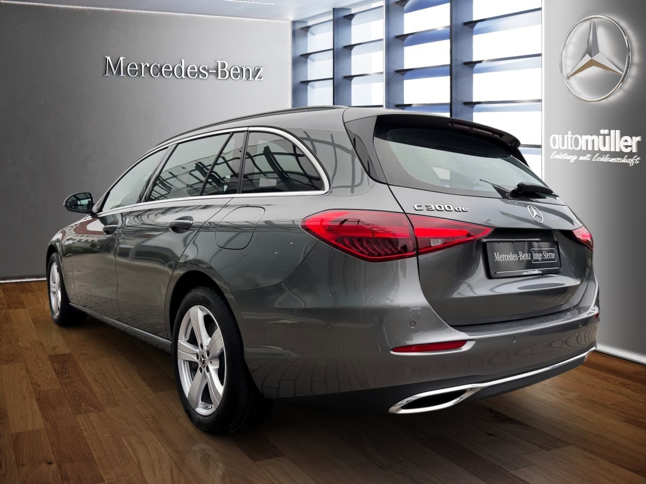 Fahrzeugabbildung Mercedes-Benz C 300 de T AVANTGARDE+AHK+MEMORY+LHZG+AMBIENTE+