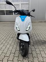 Piaggio 1 + E5 PMP LR WHITELIG - Angebote entsprechen deinen Suchkriterien